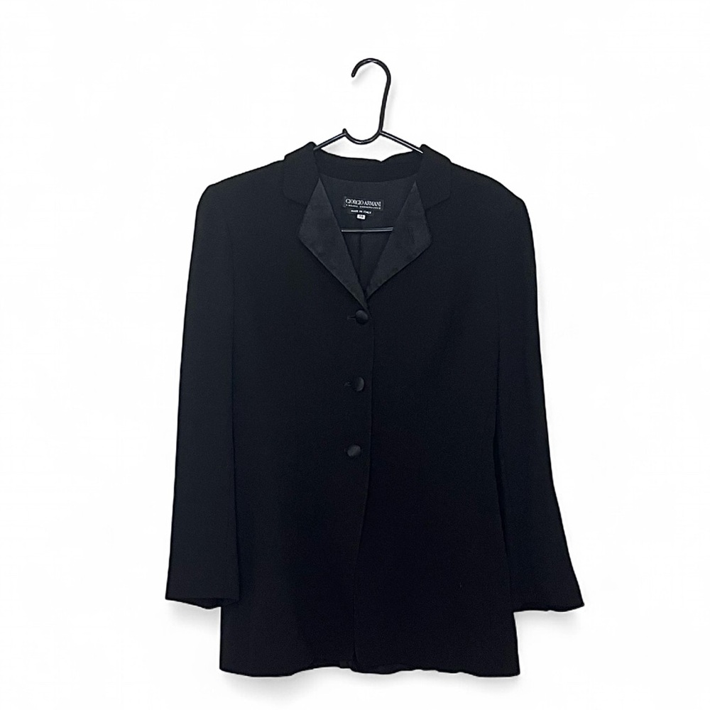 Giorgio Armani Elegant Black Blazer